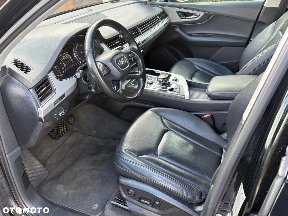 Audi Q7 3.0 TDI ultra Quattro Tiptronic - 17