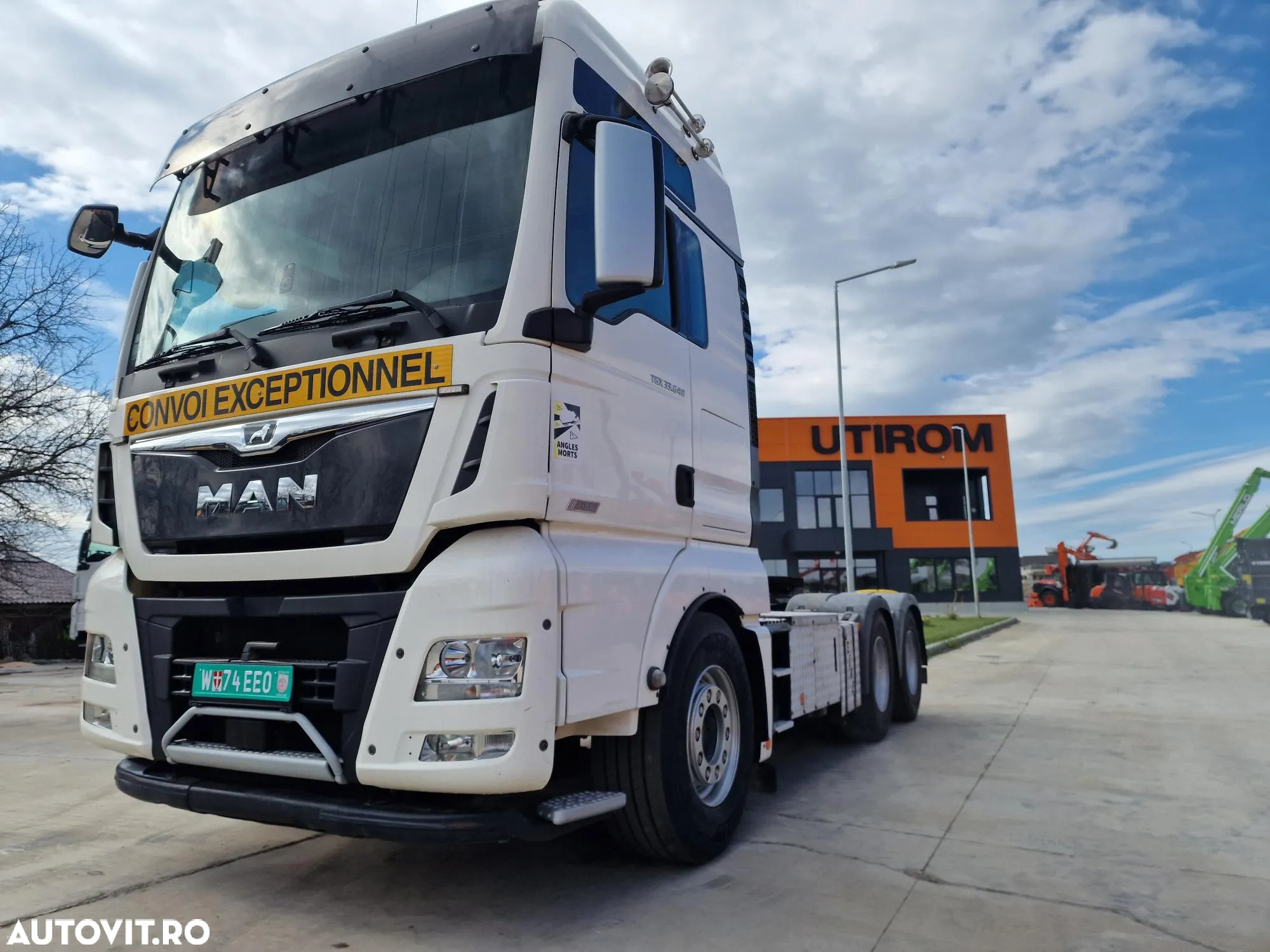 MAN TGX 33.640 6x4, 2019, 353.513km, 650CP euro 6, XXL, cutie automata+INTARDER 6 trepte, 2 paturi, goarne, parasolar, girofar, Anv balon punte fata NOI, posibilitate leasing PROMOTIE 50.900 EUR+Tva - 24