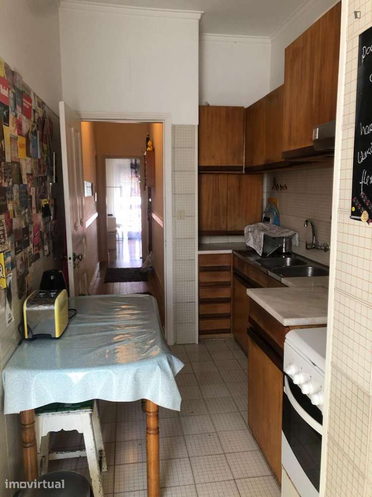 Quarto - localizado em Alameda Lisbon - Grande imagem: 3/12