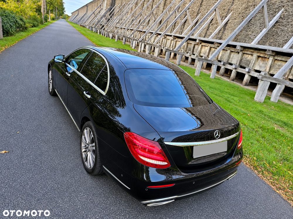 Mercedes-Benz Klasa E 200 9G-TRONIC - 6