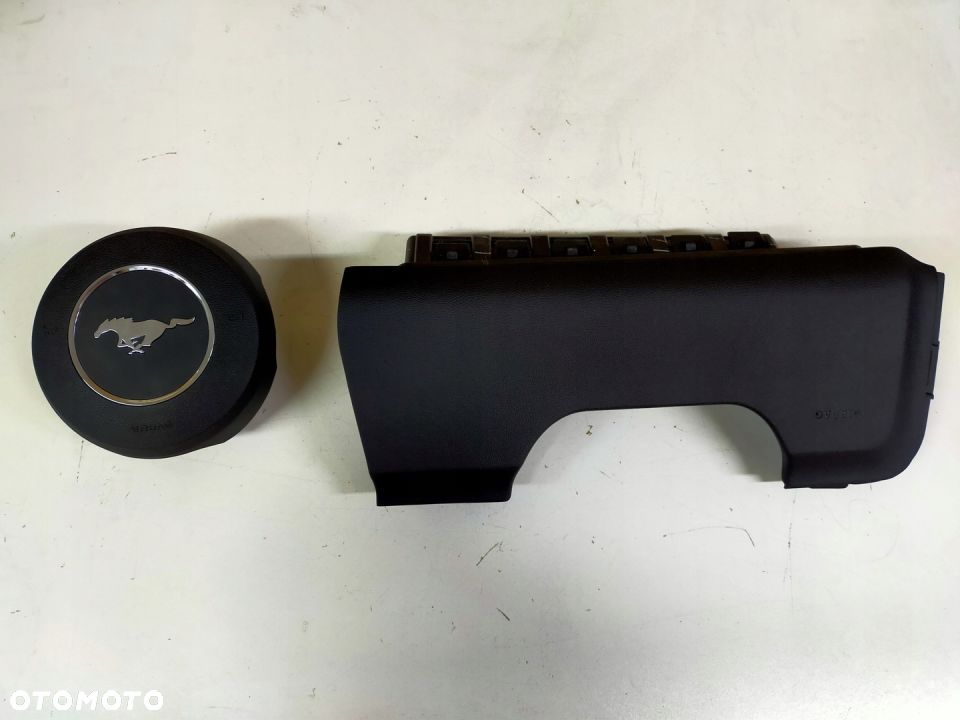 FORD MUSTANG AIRBAG PODUSZKA KIEROWCY KOLANOWA - 1