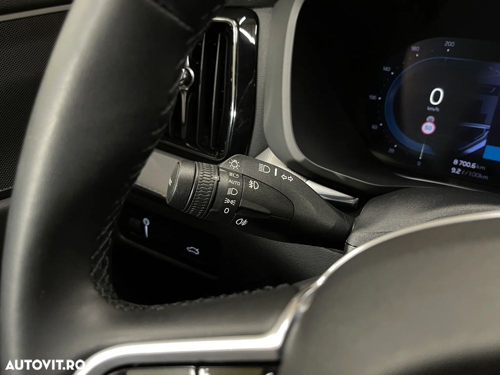 Volvo XC 60 B4 D AWD Geartronic RDesign - 26