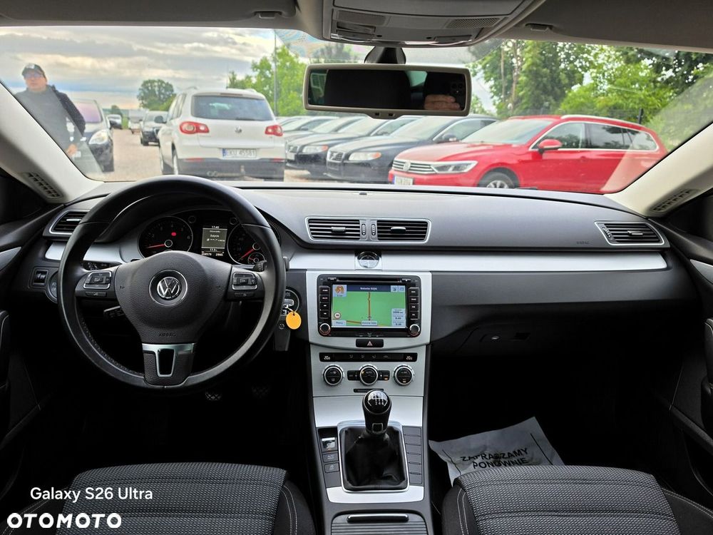 Volkswagen Passat CC - 36