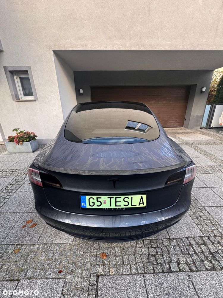 Tesla Model 3 Performance AWD - 17