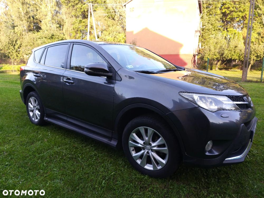 Toyota RAV4 - 8