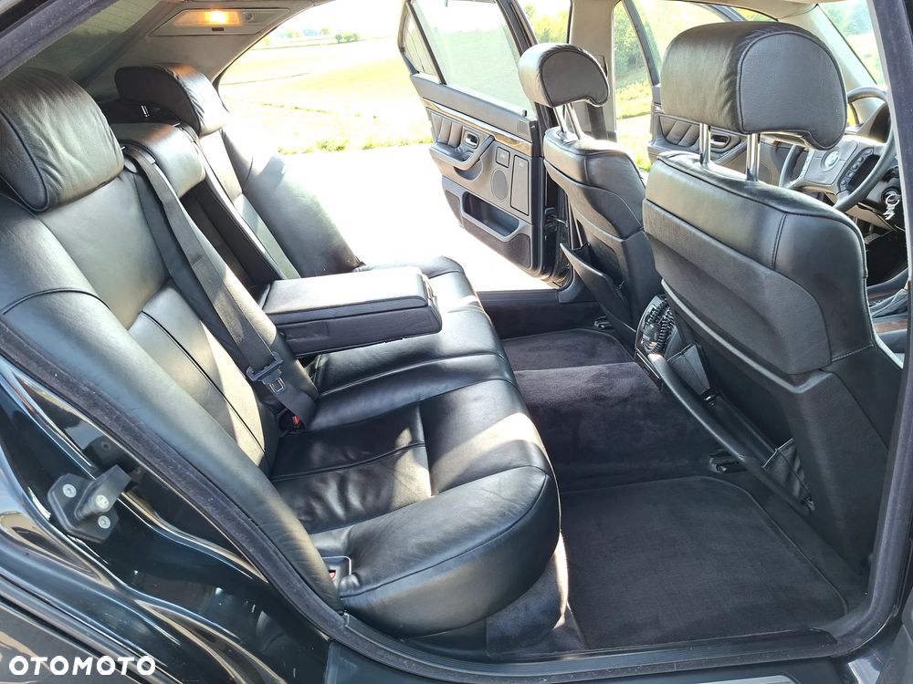 BMW Seria 7 740iL - 20