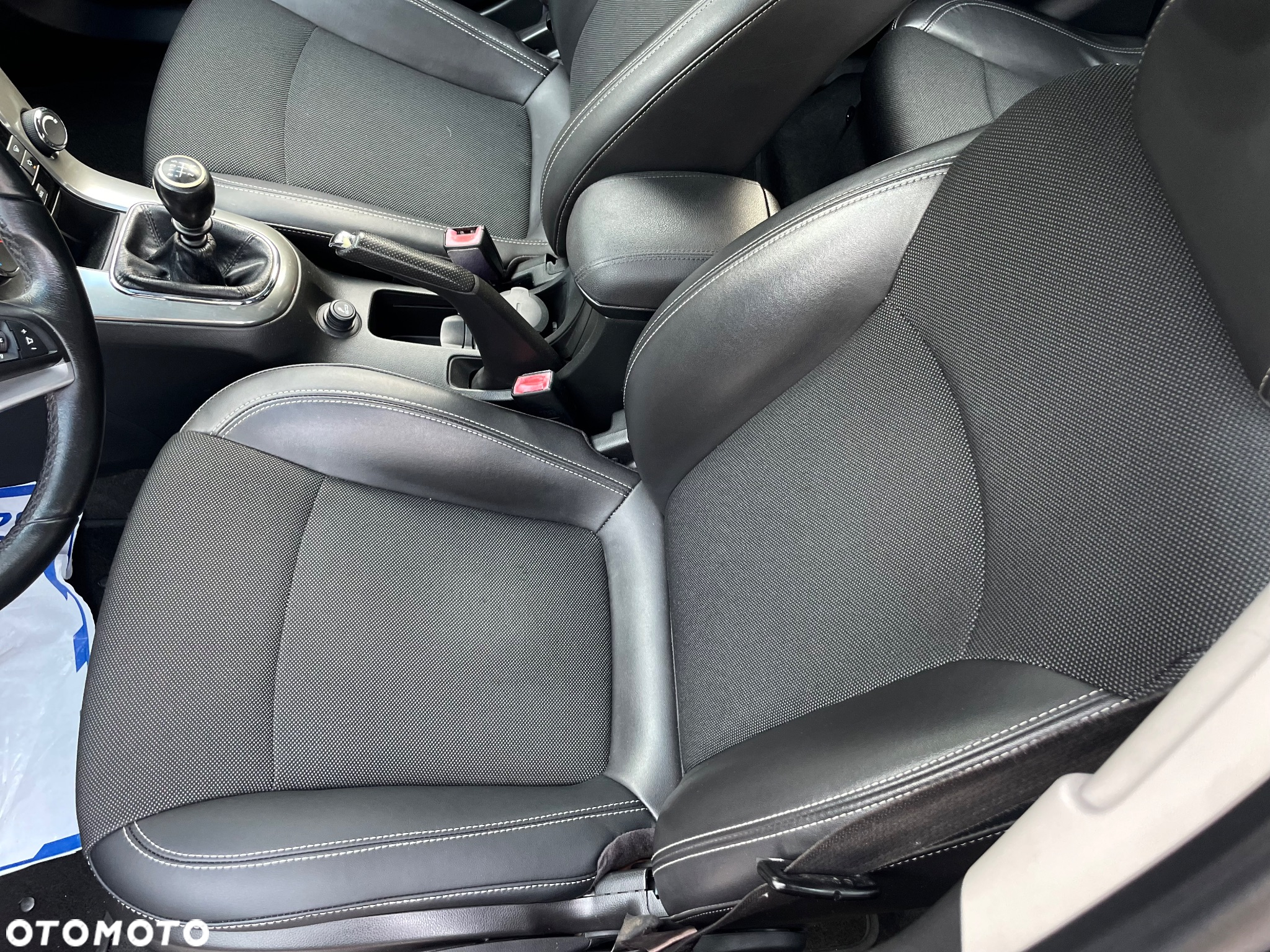 Chevrolet Cruze 1.4 T LTZ - 11
