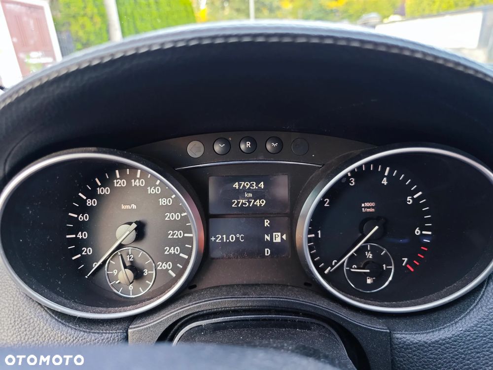 Mercedes-Benz GL - 16