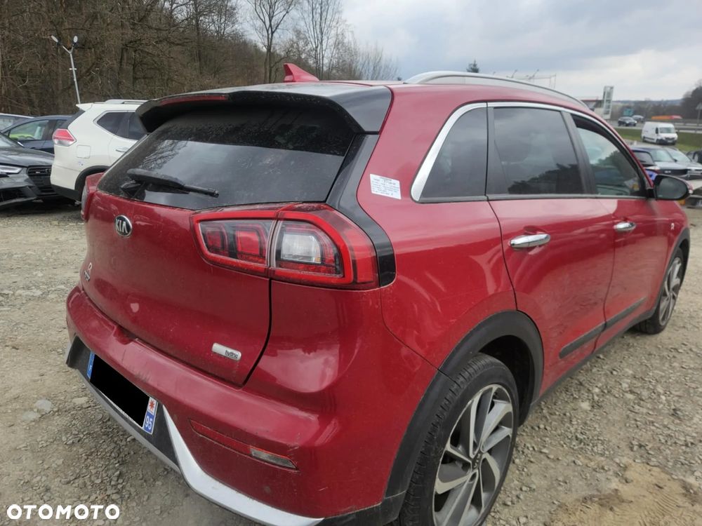 Kia Niro 1.6 GDI 2WD Vision - 2