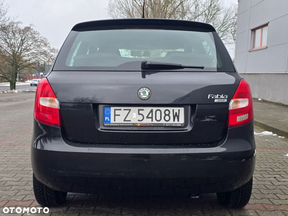 Skoda Fabia 1.2 HTP FAMILY - 4