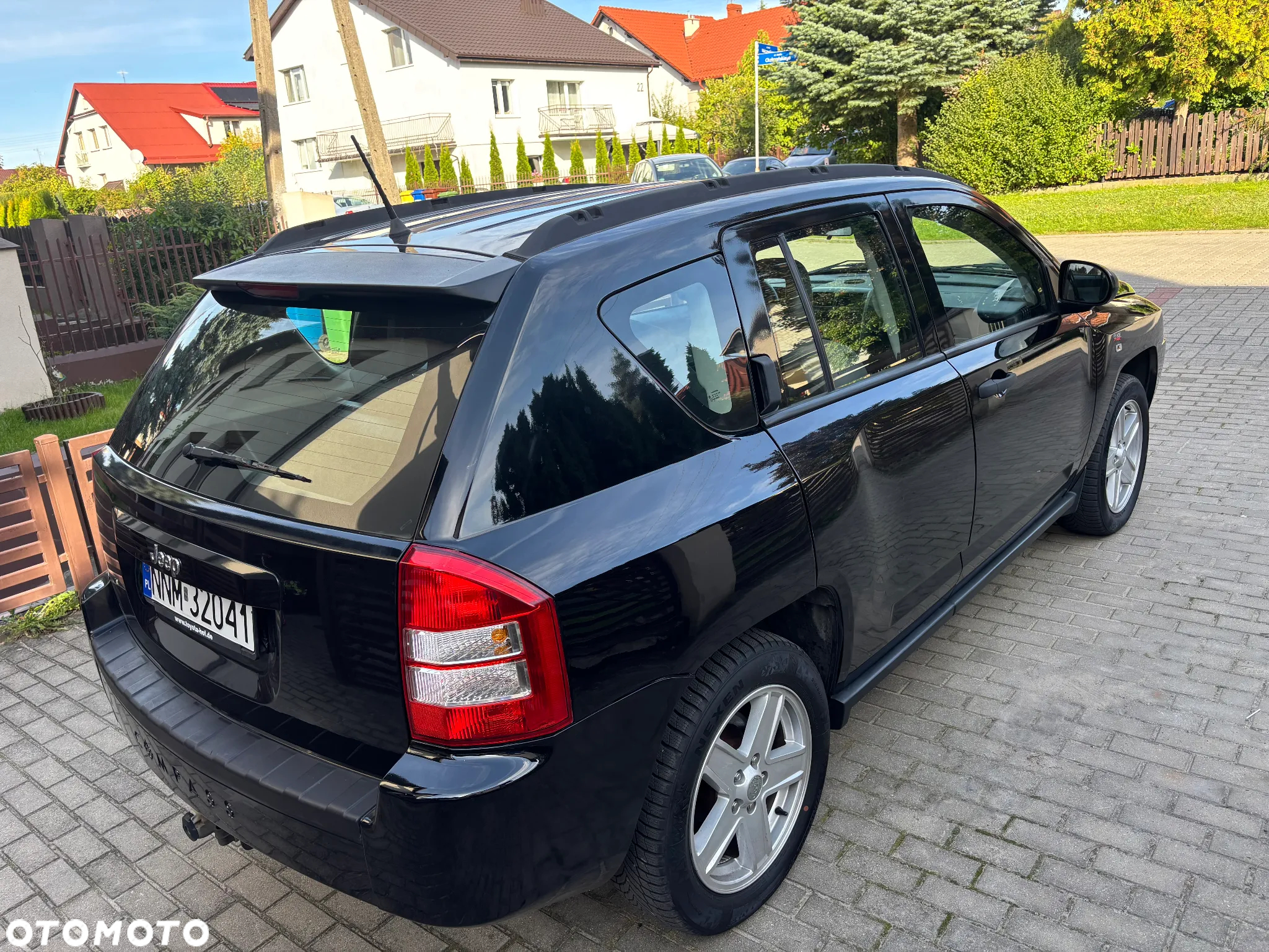Jeep Compass - 13