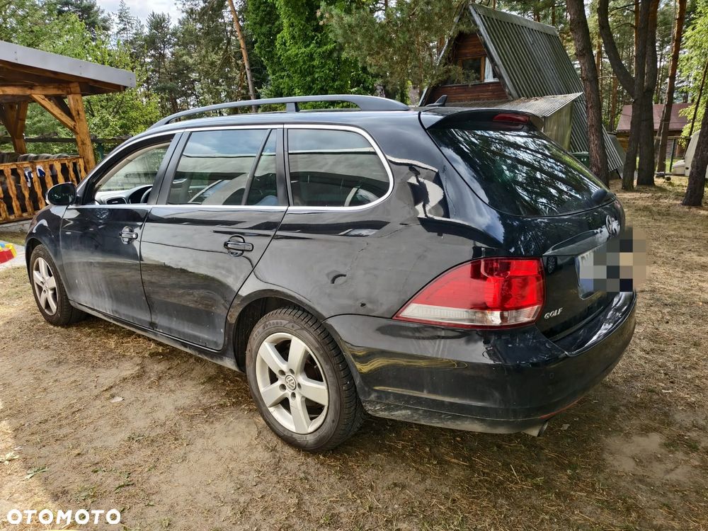 Volkswagen Golf - 3