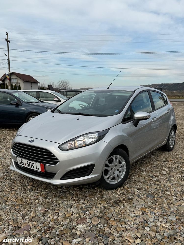Ford Fiesta 1.6 TDCI Champions Edition - 1