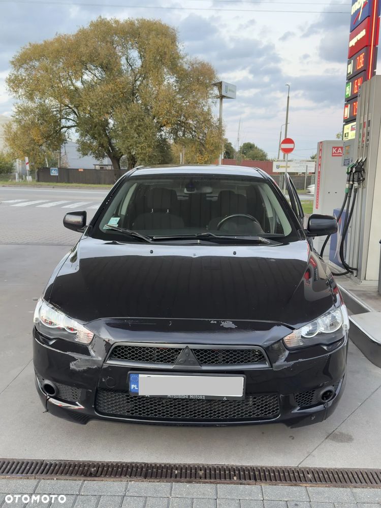 Mitsubishi Lancer