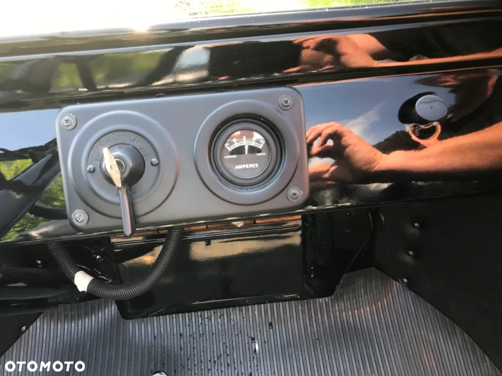 Ford Inny - 13