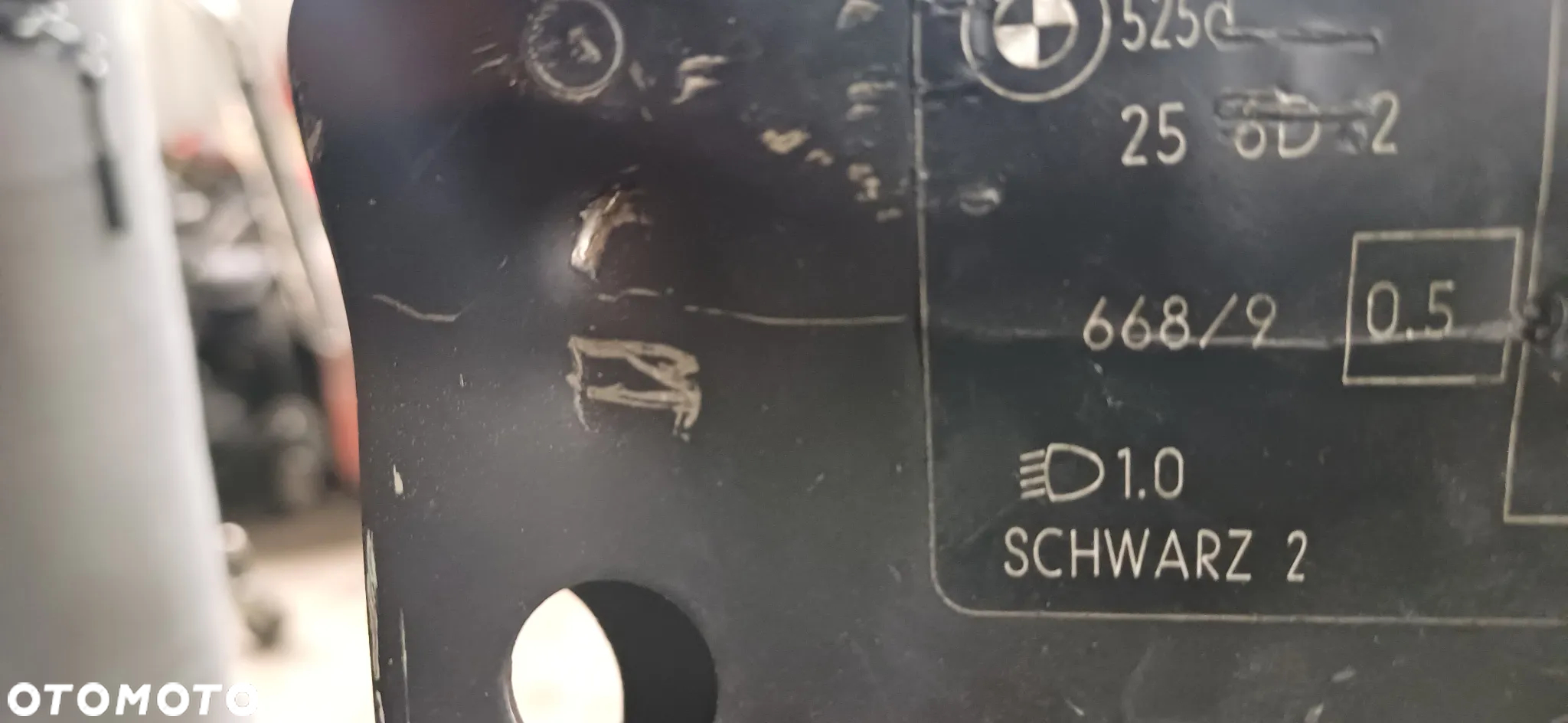 BMW e61 SCHWARZ II DRZWI PRAWY TYŁ tylne prawe touring  kombi 668 - 5