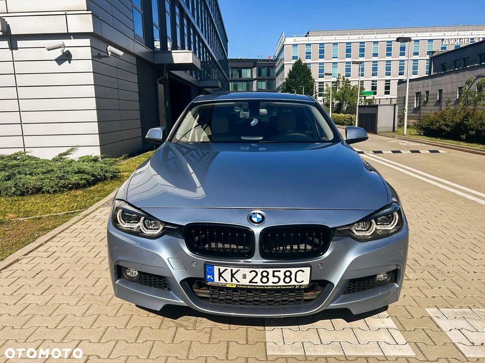 BMW Seria 3 328i xDrive - 2
