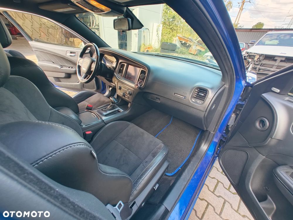 Dodge Charger 3.6 GT - 21