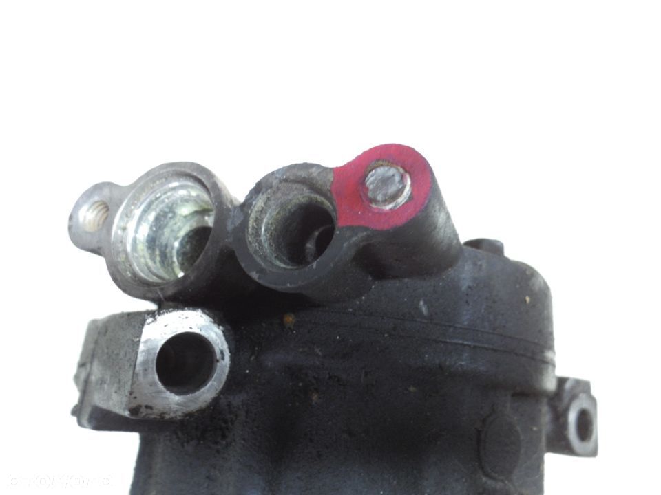 Sprężarka klimatyzacji Clio II 1.6 8V 7700875357 - 2