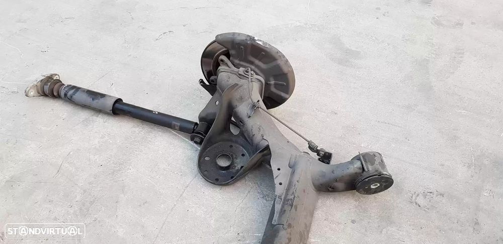 CHARRIOT TRASEIRO KIA CARENS IV 2018 -55100A4560 - 2