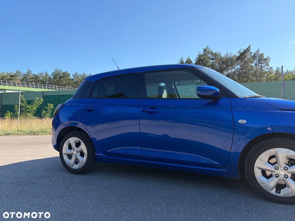 Suzuki Swift 1.2 Dualjet SHVS Premium Plus - 4