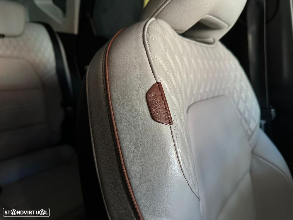 Renault Captur 1.6 E-Tech Plug-In Initiale Paris - 26