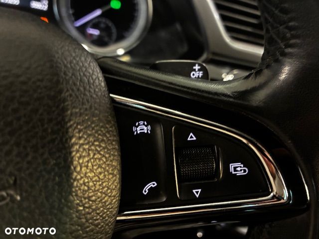 Skoda Superb 2.0 TDI L&K DSG - 27