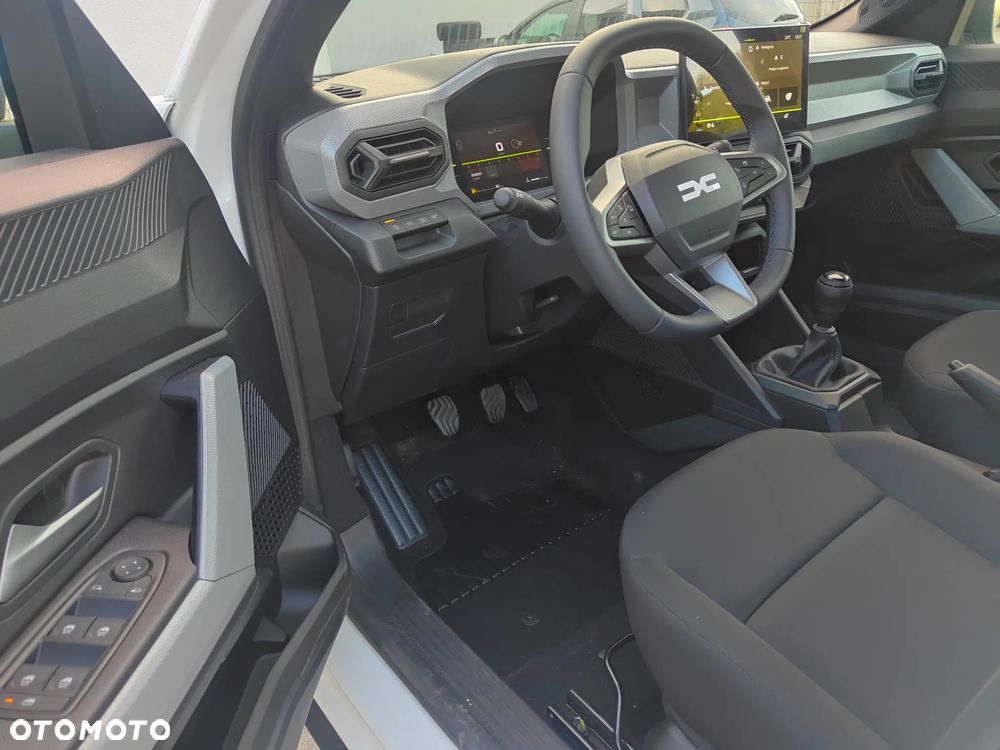 Dacia Bigster 1.2 TCe mHEV Essential - 13