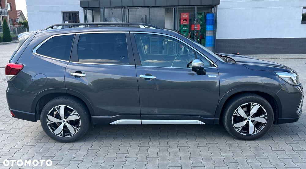 Subaru Forester 2.0i-L Platinum (EyeSight) Lineartronic - 6