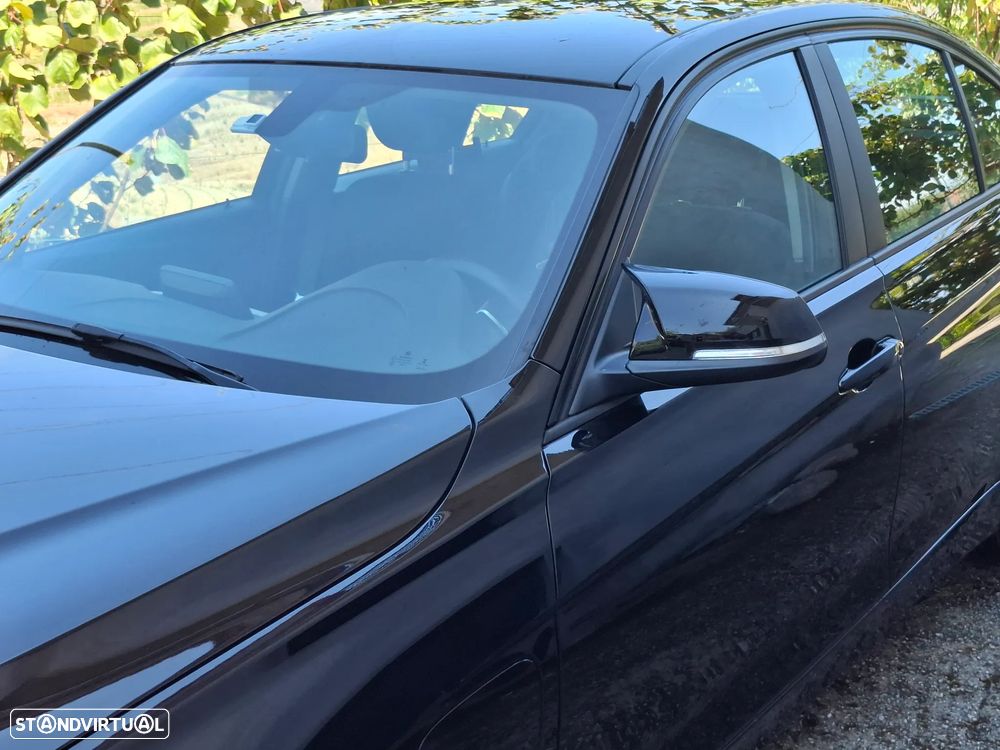 BMW 330 - 12