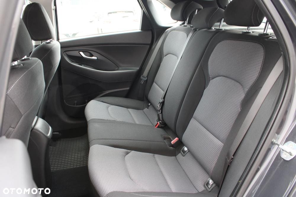 Hyundai i30 - 28