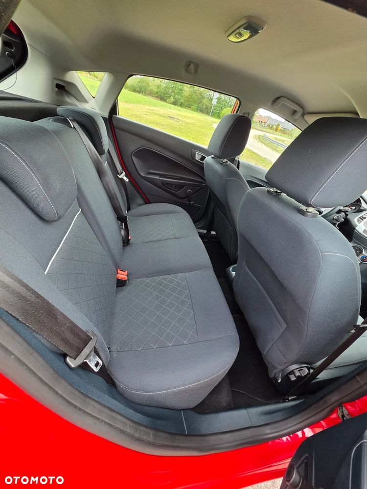 Ford Fiesta 1.25 Champions Edition - 18