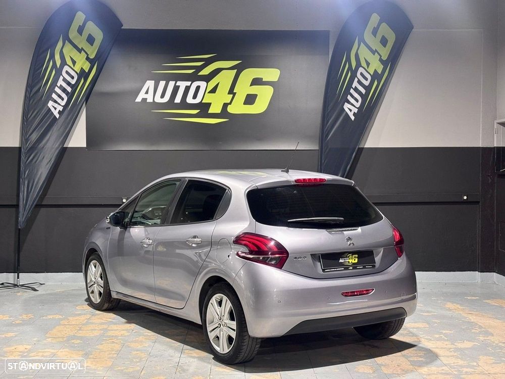 Peugeot 208 PureTech 75 Allure - 3