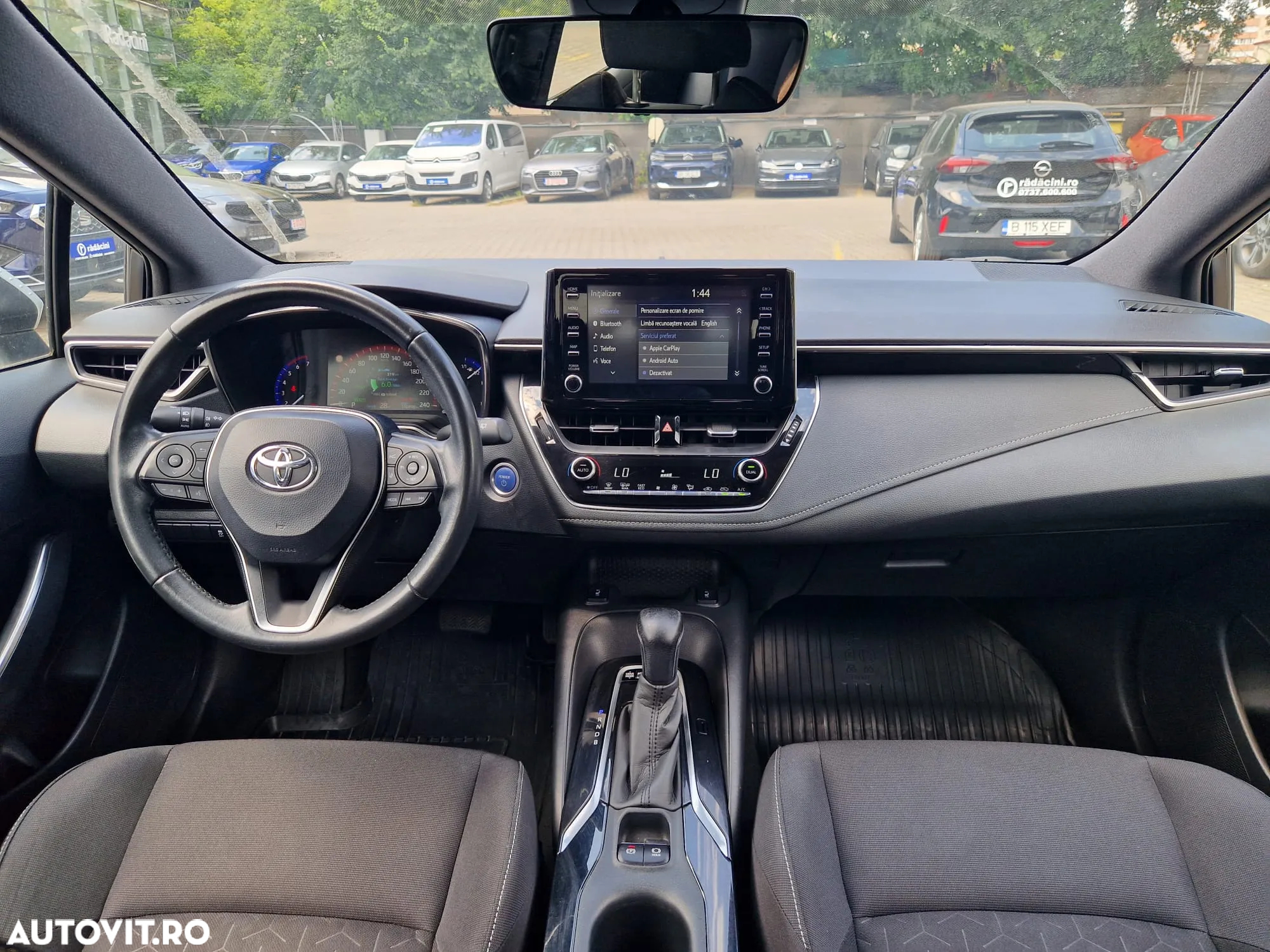 Toyota Corolla 1.8 HSD Dynamic - 9