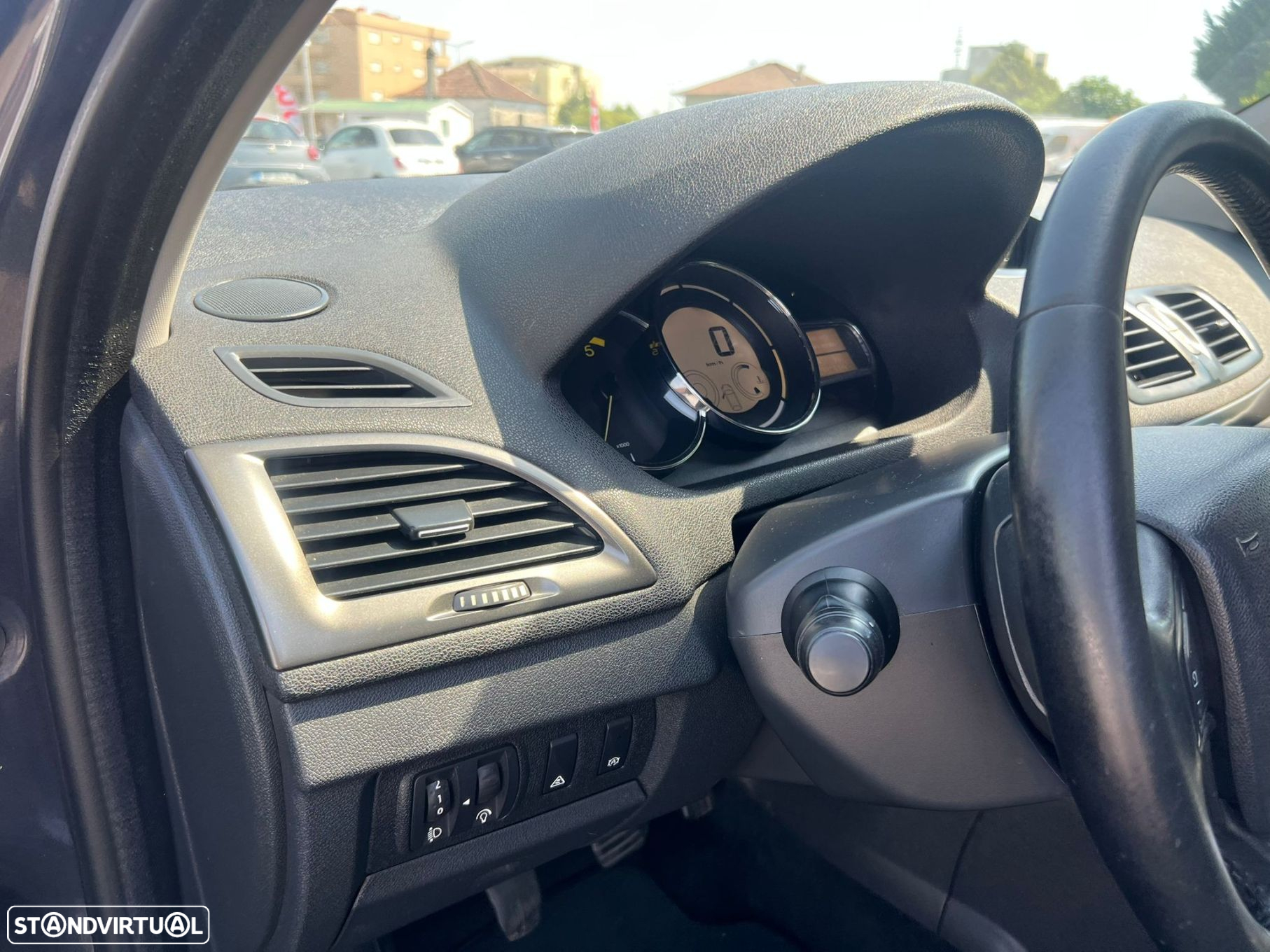 Renault Mégane 1.5 dCi Comfort SS - 23