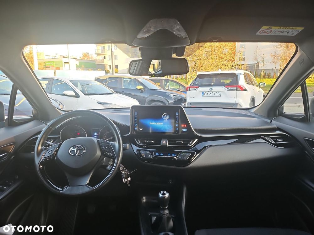 Toyota C-HR 1.2 T GPF Premium - 11