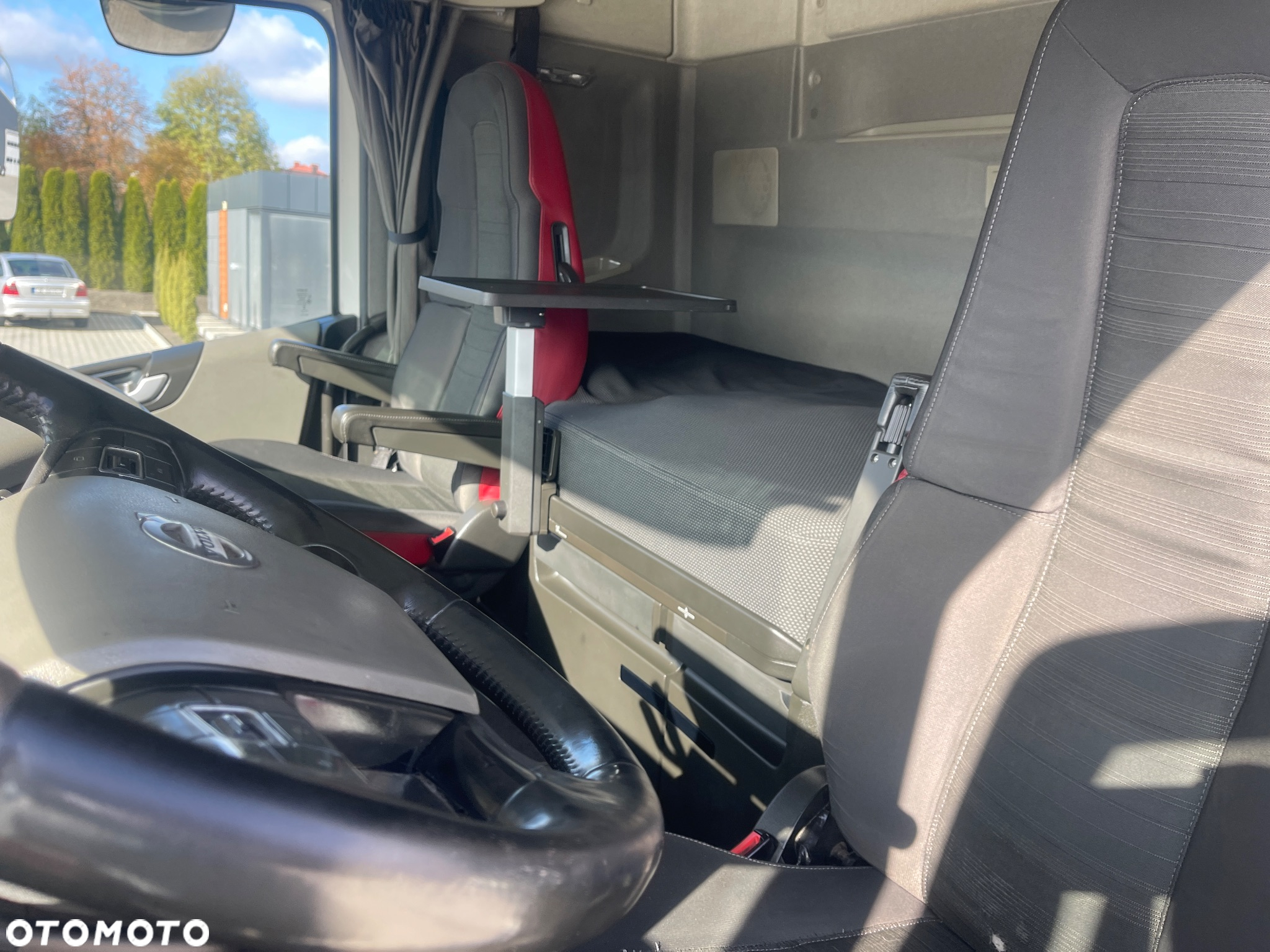 Volvo FH 460 6X2 ZABUDOWA SKRZYNIA - 9
