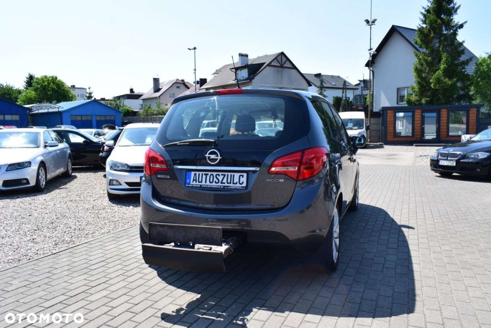 Opel Meriva - 12