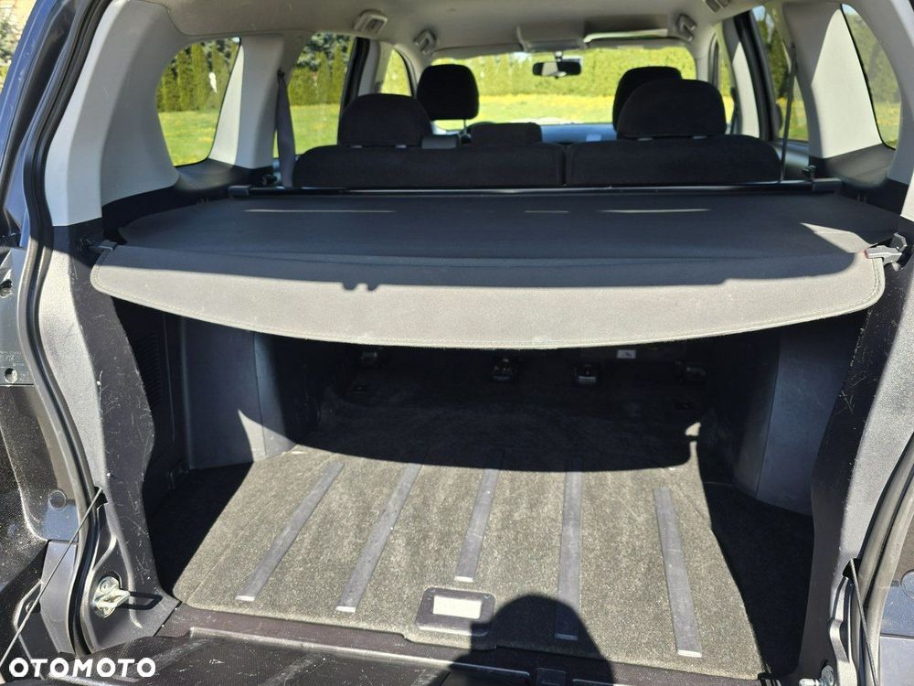 Mitsubishi Outlander - 19