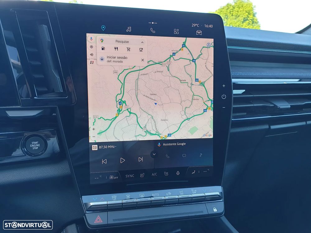 Renault Austral 1.2 E-Tech Iconic Espirit - 15