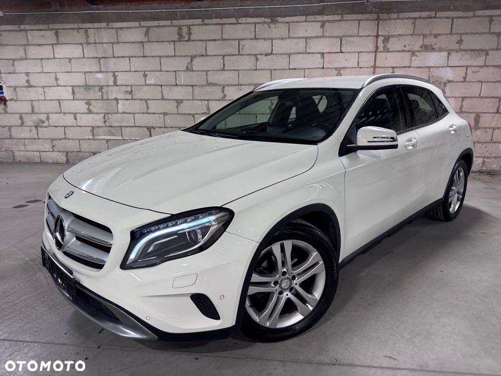 Mercedes-Benz Gla 2015 photo 5