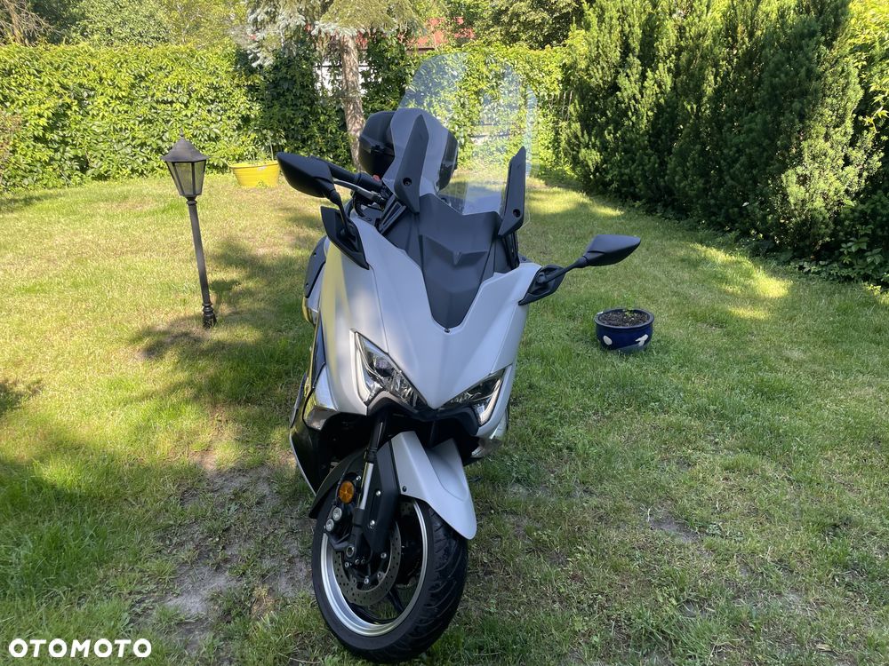 Yamaha Tmax - 7