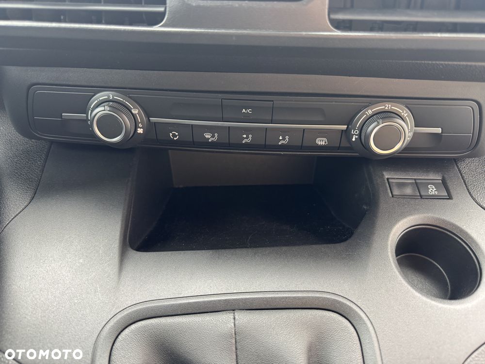 Toyota Proace City - 22