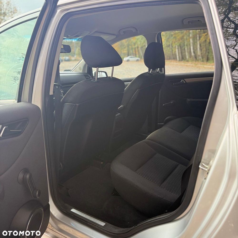 Mercedes-Benz Klasa B 180 CDI - 10