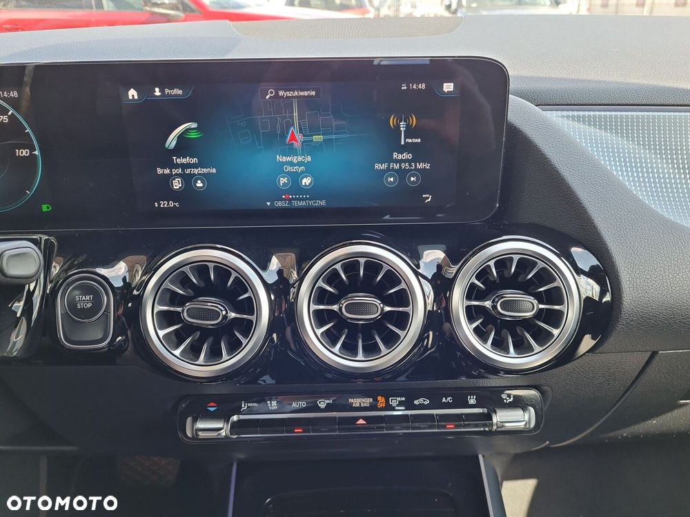 Mercedes-Benz EQA 300 66.5kWh 4-Matic Progressive - 22