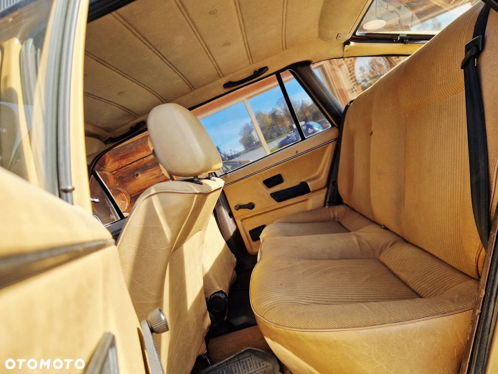 Volkswagen Passat - 26