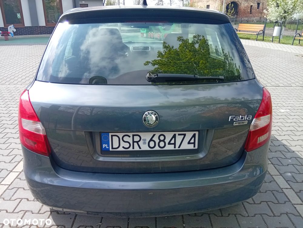 Skoda Fabia 1.4 16V Ambiente - 6
