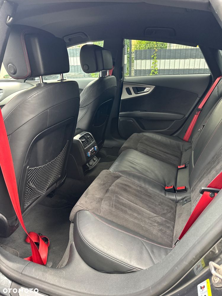 Audi A7 Sportback - 18