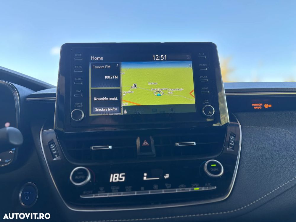 Toyota Corolla 1.8 HSD Dynamic - 17