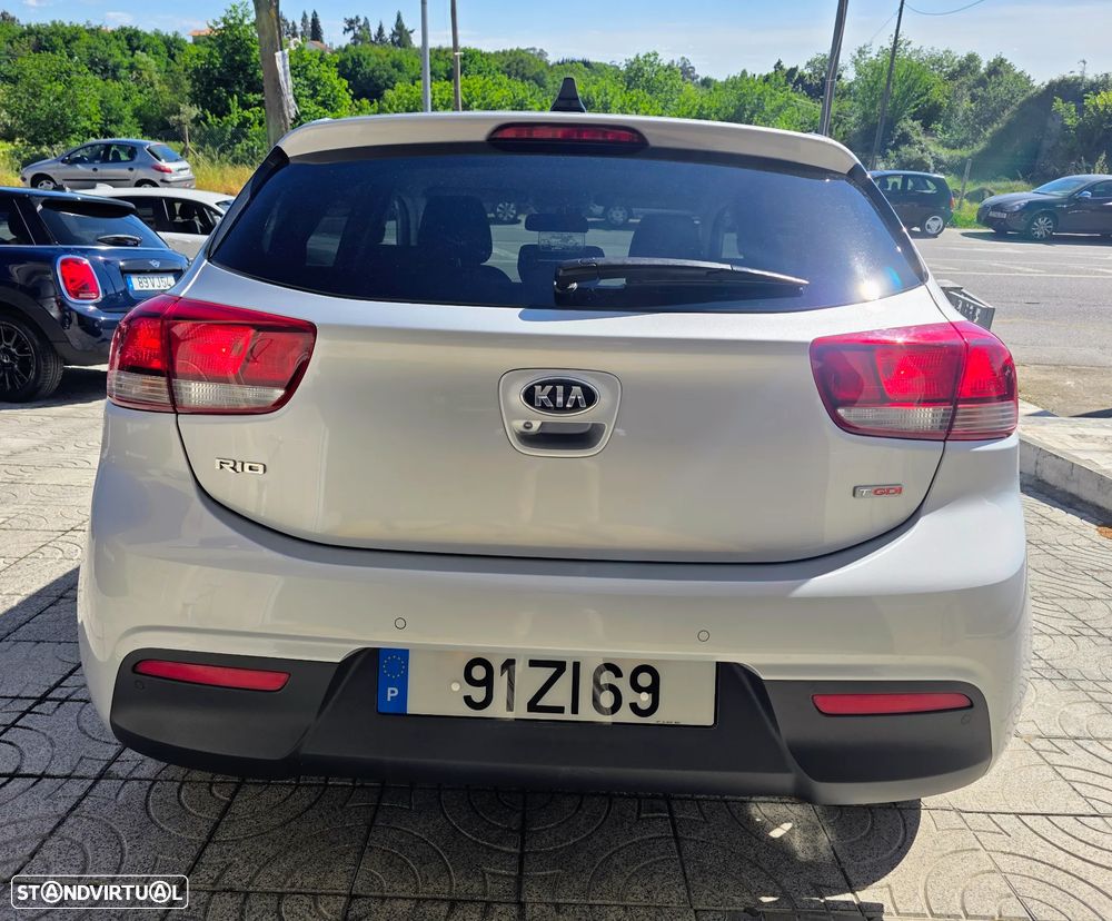 Kia Rio 1.0 T-GDi Drive - 22